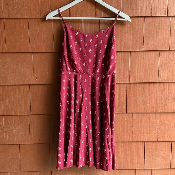 strapless open back dress Waist-Defined Sleeveless Printed Crepe Midi Dress for Women main image 0